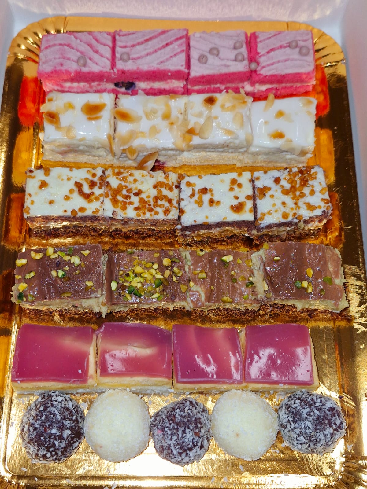 Aranjamente de Prăjituri